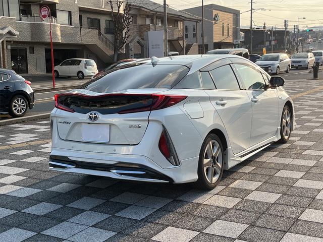 トヨタ プリウスＰＨＶ