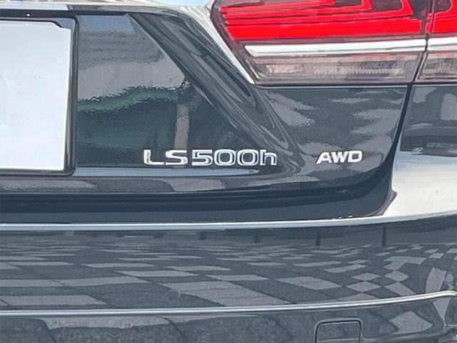 ＬＳ ＬＳ５００ｈ　エグゼクティブ　４ＷＤ　クリアランスソナー　レーンアシスト　オートクルーズコントロール　衝突被害軽減システム　全周囲カメラ　ナビ　ＴＶ　エアロ　アルミホイール　オートマチックハイビーム　オートライト（26枚目）