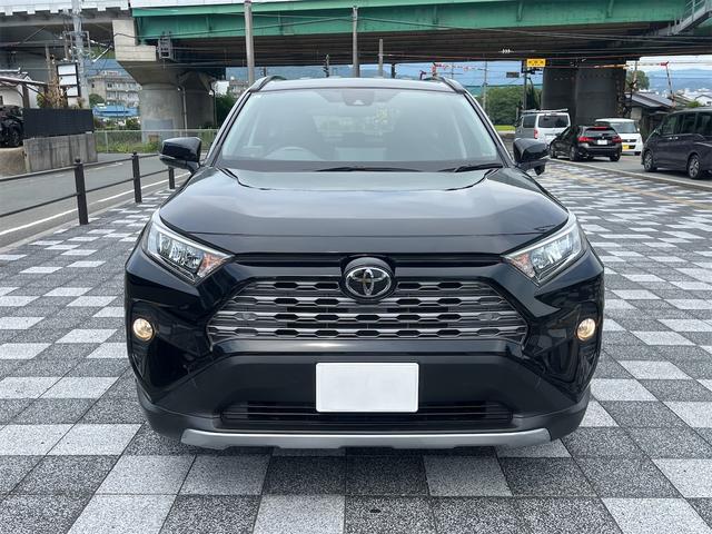 ＲＡＶ４ Ｇ　４ＷＤ　フルセグナビ　バックモニター　ドライブレコーダー　本革シート　スマートキー　純正アルミ　クルーズコントロール　ＥＴＣ　ＬＥＤヘッドライト　レーンアシスト（3枚目）