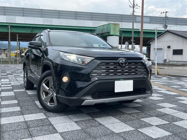 ＲＡＶ４ Ｇ　４ＷＤ　フルセグナビ　バックモニター　ドライブレコーダー　本革シート　スマートキー　純正アルミ　クルーズコントロール　ＥＴＣ　ＬＥＤヘッドライト　レーンアシスト（5枚目）