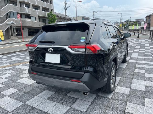 ＲＡＶ４ Ｇ　４ＷＤ　フルセグナビ　バックモニター　ドライブレコーダー　本革シート　スマートキー　純正アルミ　クルーズコントロール　ＥＴＣ　ＬＥＤヘッドライト　レーンアシスト（8枚目）
