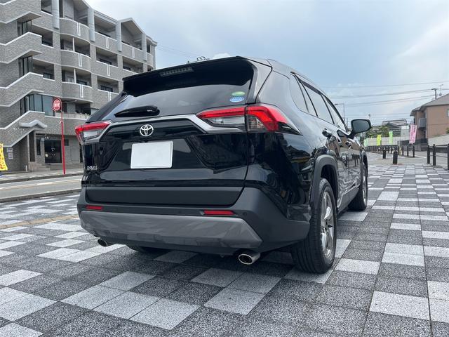 ＲＡＶ４ Ｇ　４ＷＤ　フルセグナビ　バックモニター　ドライブレコーダー　本革シート　スマートキー　純正アルミ　クルーズコントロール　ＥＴＣ　ＬＥＤヘッドライト　レーンアシスト（9枚目）