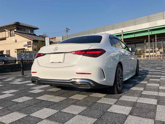 Ｃクラス Ｃ２００アバンギャルド　ＡＭＧライン　ドライブレコーダー　ＥＴＣ　クリアランスソナー　オートクルーズコントロール　全周囲カメラ　ナビ　ＴＶ　アルミホイール　オートライト　ＣＶＴ　シートヒーター　スマートキー　アイドリングストップ（31枚目）