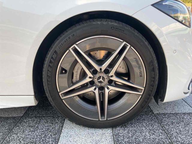 Ｃクラス Ｃ２００アバンギャルド　ＡＭＧライン　ドライブレコーダー　ＥＴＣ　クリアランスソナー　オートクルーズコントロール　全周囲カメラ　ナビ　ＴＶ　アルミホイール　オートライト　ＣＶＴ　シートヒーター　スマートキー　アイドリングストップ（32枚目）