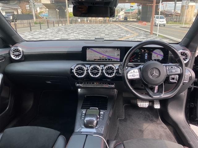 ＣＬＡクラス ＣＬＡ１８０　ＡＭＧライン　クリアランスソナー　レーンアシスト　オートクルーズコントロール　衝突被害軽減システム　バックカメラ　ナビ　アルミホイール　オートライト　ＬＥＤヘッドランプ　ＡＴ　シートヒーター　スマートキー（2枚目）