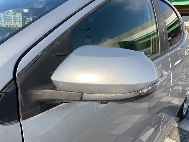 ヤリス Ｘ　ＥＴＣ　全周囲カメラ　ナビ　クリアランスソナー　レーンアシスト　衝突被害軽減システム　オートマチックハイビーム　オートライト　スマートキー　電動格納ミラー　ＣＶＴ　盗難防止システム　衝突安全ボディ（28枚目）