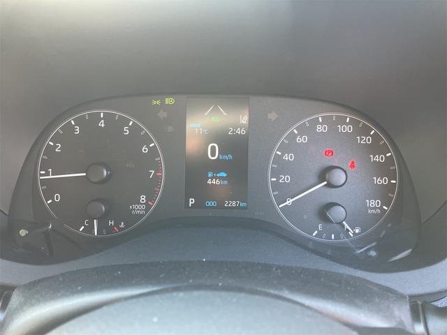 ヤリス Ｘ　ＥＴＣ　全周囲カメラ　ナビ　クリアランスソナー　レーンアシスト　衝突被害軽減システム　オートマチックハイビーム　オートライト　スマートキー　電動格納ミラー　ＣＶＴ　盗難防止システム　衝突安全ボディ（44枚目）