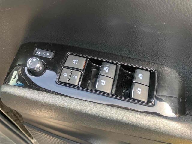 �݌Ɋm�F�ȂǂɊւ��ẮA���C�y�ɂ��₢���킹���������B