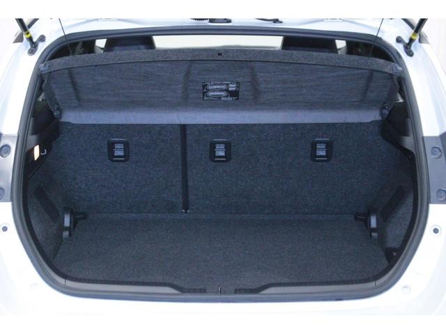 ハイブリッドGパッケージ ブリックレーン TRDコンプリートモデル トヨタセーフティセンスC エンジンスターター 純正SDナビ フルセグ フロント・バックカメラ ホワイトレザーシート シートヒーター LEDライト(39枚目)
