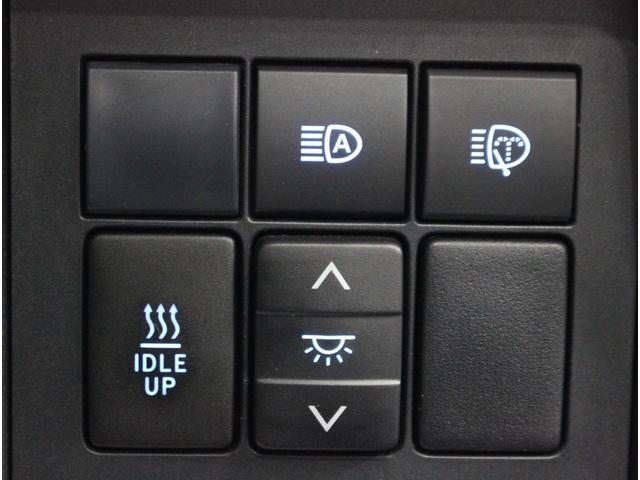 TX Lパッケージ 全国3年保証付 ワンオーナー 禁煙車 本革シート サンルーフ TRDエアロ ディーゼルターボ 純正SDナビ Bカメラ レーダークルコン クリアランスソナー ダウンヒルA レーンアシスト 衝突被害軽減(21枚目)