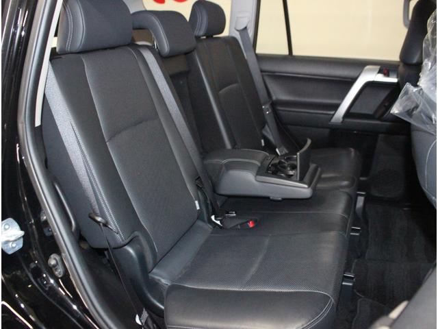TX Lパッケージ 全国3年保証付 ワンオーナー 禁煙車 本革シート サンルーフ TRDエアロ ディーゼルターボ 純正SDナビ Bカメラ レーダークルコン クリアランスソナー ダウンヒルA レーンアシスト 衝突被害軽減(42枚目)