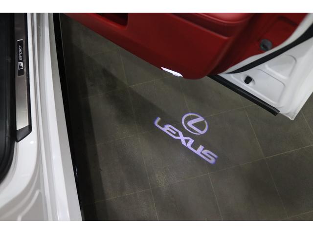 �y�J�[�e�V���C�g�z�N���}�ɏ��~�肷��Ƃ��̑������Ƃ炵�܂��B��Ԃɂ����S���ď��~�肷�邱�Ƃ��ł��܂��B