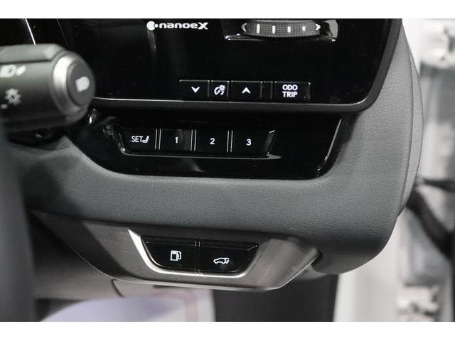 ＲＸ３５０　バージョンＬ　新車保証継承付　ワンオーナー　ターボ　サンルーフ　ＨＵＤ　全周囲カメラ　メモリ―ナビ　フルセグ　レクサスセーフティ　社外ドラレコ　ハーフレザー　ベンチレーション　ＬＥＤ　パワーバックドア　２１ＡＷ(26枚目)