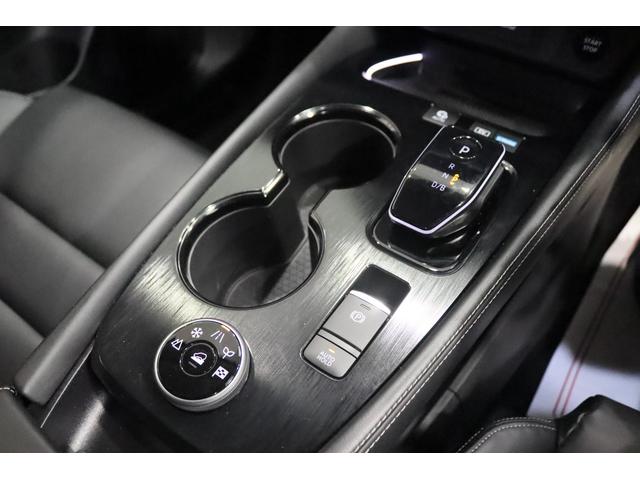 エクストレイル Ｇ　ｅ－４ＯＲＣＥ　新車保証継承付　４ＷＤ　スマートルームミラー　全周囲カメラ　メモリ―ナビ　フルセグ　ＨＵＤ　プロパイロット　プロパイロットパーキング　リモコンオートバックドア　ＥＴＣ　１９ＡＷ（12枚目）