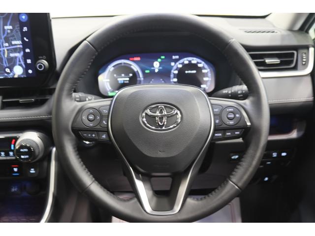 ＲＡＶ４ ハイブリッドＧ　新車保証継承付　モデリスタエアロ　パノラマルーフ　本革シート　デジタルインナーミラー　全周囲カメラ　ＢＳＭ　ＨＤＭＩ　アクセサリーソケット　メモリーナビ　フルセグ　ＥＴＣ　前後ドラレコ　１８ＡＷ（34枚目）