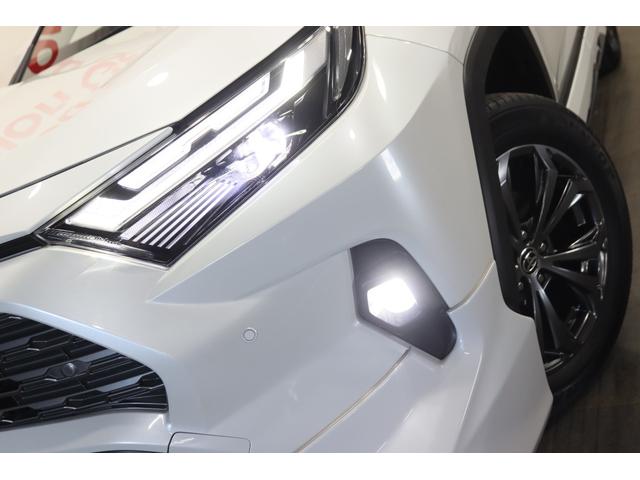 ＲＡＶ４ ハイブリッドＧ　新車保証継承付　モデリスタエアロ　パノラマルーフ　本革シート　デジタルインナーミラー　全周囲カメラ　ＢＳＭ　ＨＤＭＩ　アクセサリーソケット　メモリーナビ　フルセグ　ＥＴＣ　前後ドラレコ　１８ＡＷ（42枚目）