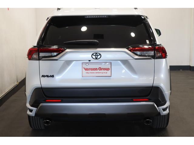 ＲＡＶ４ ハイブリッドＧ　新車保証継承付　モデリスタエアロ　パノラマルーフ　本革シート　デジタルインナーミラー　全周囲カメラ　ＢＳＭ　ＨＤＭＩ　アクセサリーソケット　メモリーナビ　フルセグ　ＥＴＣ　前後ドラレコ　１８ＡＷ（43枚目）