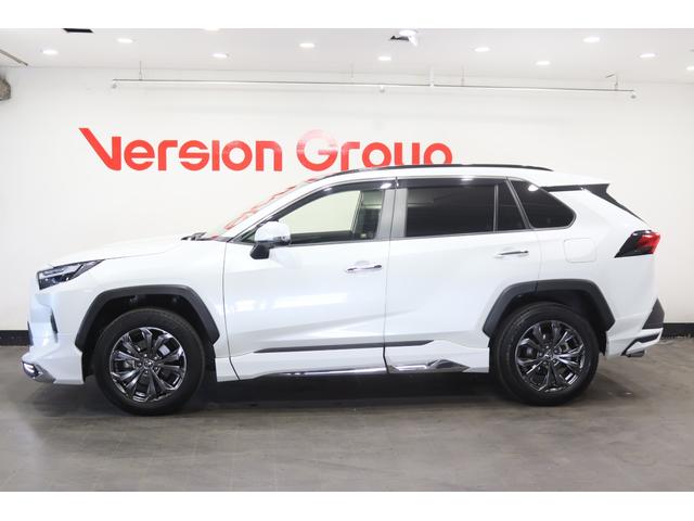 ＲＡＶ４ ハイブリッドＧ　新車保証継承付　モデリスタエアロ　パノラマルーフ　本革シート　デジタルインナーミラー　全周囲カメラ　ＢＳＭ　ＨＤＭＩ　アクセサリーソケット　メモリーナビ　フルセグ　ＥＴＣ　前後ドラレコ　１８ＡＷ（46枚目）