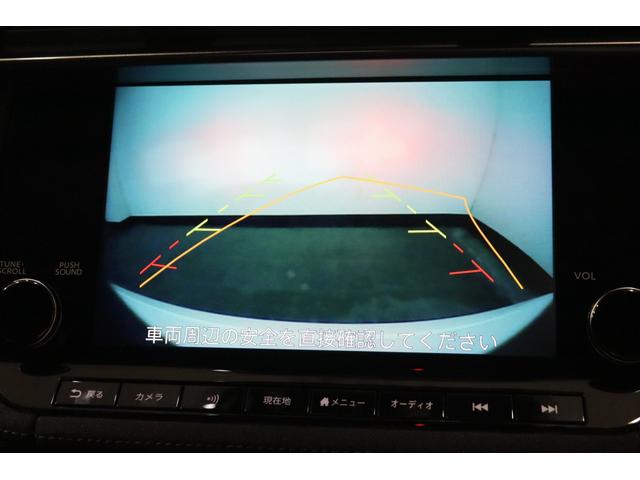 フェアレディＺ ベースグレード　新車保証継承付　ワンオーナー　６速ＭＴ　ターボ　プリズムホワイトスーパーブラックツートーン　メモリーナビ　フルセグ　バックカメラ　ＢＳＷ　ＥＴＣ　ＬＥＤヘッドライト　オートライト　１８ＡＷ（15枚目）