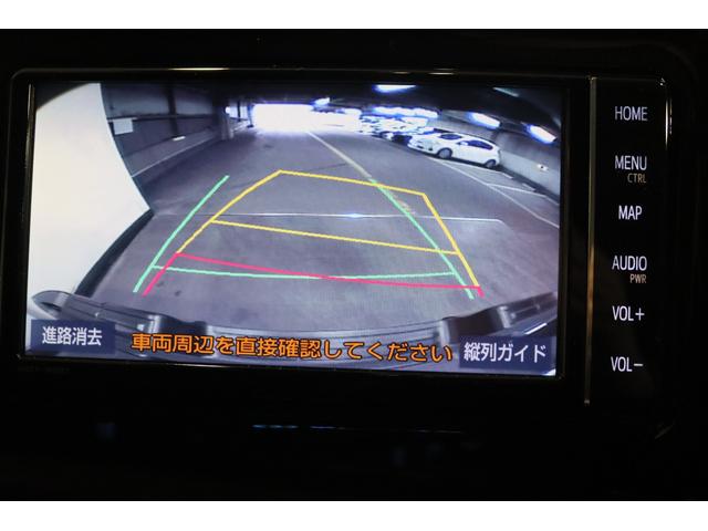 �y�o�b�N�J�����z����̉f�������j�^�[�Ŋm�F�ł��܂��B���Ԃ����ȕ��ɂ����߂̕⏕�@�\�ł��B