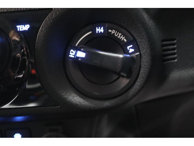 �y�g�����X�t�@�[�X�C�b�`�z�g�S�͂ʂ���񂾓��⊊��₷�����ɁA�k�S�͌�����}�Ζʂ���鎞�Ȃǃg���N���K�v�ȌX�΂̂���}���ᑬ�ő��s����ۂɗ��p���܂��B