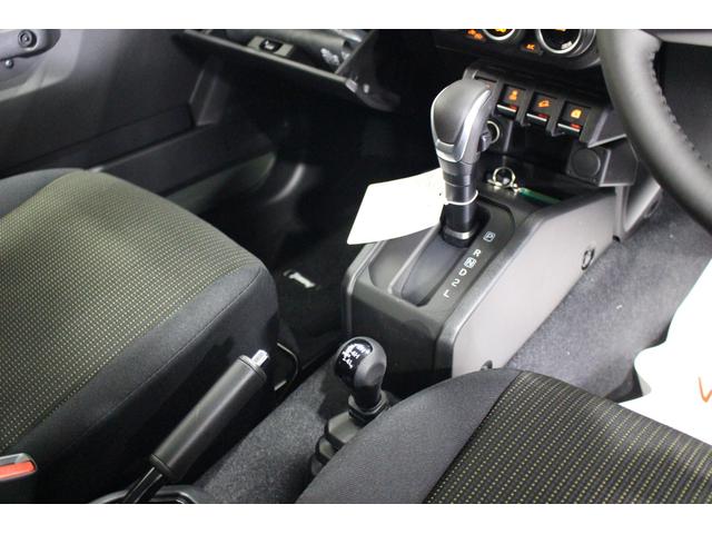 ジムニー ＸＣ　新車保証継承付　ワンオーナー　禁煙車　４ＷＤターボ　社外ナビ　フルセグ　バックカメラ　クルコン　クリアランスソナー　レーンアシスト　衝突被害軽減　シートヒーター　ＬＥＤ　オートハイビーム　１６ＡＷ（12枚目）