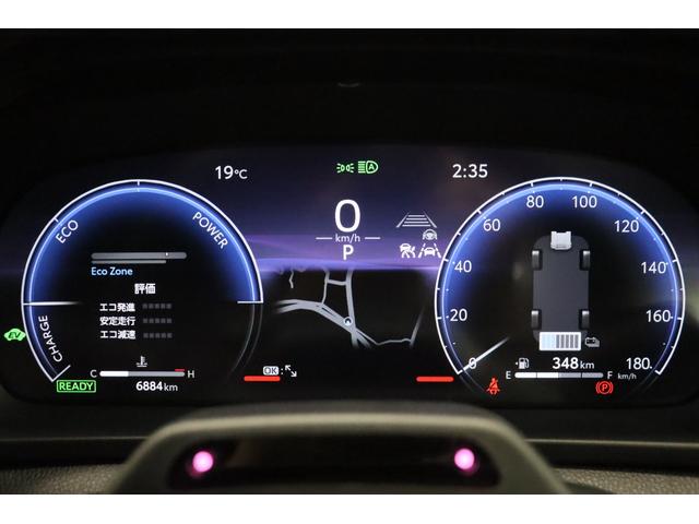 クラウンスポーツ Ｚ　新車保証継承付　ワンオーナー　禁煙車　モデリスタ　パノラマルーフ　本革　デジタルインナーミラー　全周囲カメラ　メモリーナビ　フルセグ　ＨＵＤ　セーフティセンス　置くだけ充電　パワーバックドア　２０ＡＷ（61枚目）