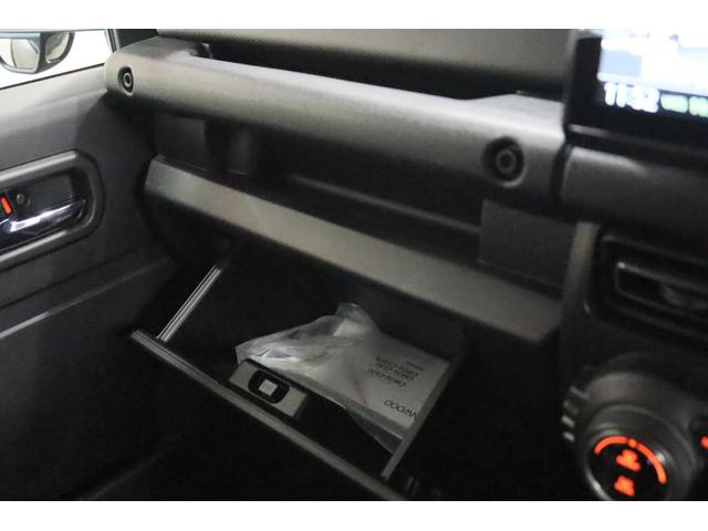 ジムニー ＸＣ　新車保証継承付　ワンオーナー　禁煙車　４ＷＤターボ　社外ナビ　フルセグ　バックカメラ　クルコン　クリアランスソナー　レーンアシスト　衝突被害軽減　シートヒーター　ＬＥＤ　オートハイビーム　１６ＡＷ（21枚目）