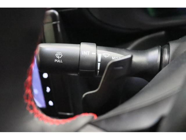 ＧＲ８６ ＲＺ　新車保証継承付　ワンオーナー　ＴＲＤフルエアロ　ＧＲマフラー　９ｉｎメモリ―ナビ　フルセグ　バックカメラ　セーフティセンス　ハーフレザーシート　シートヒーター　ＬＥＤライト　オートライト　１８ＡＷ（24枚目）