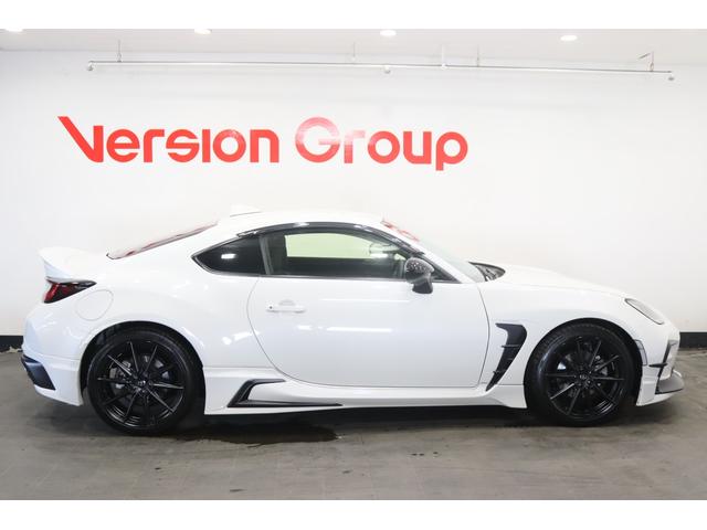 ＧＲ８６ ＲＺ　新車保証継承付　ワンオーナー　ＴＲＤフルエアロ　ＧＲマフラー　９ｉｎメモリ―ナビ　フルセグ　バックカメラ　セーフティセンス　ハーフレザーシート　シートヒーター　ＬＥＤライト　オートライト　１８ＡＷ（38枚目）