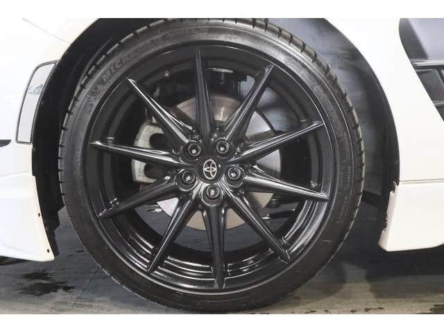 ＧＲ８６ ＲＺ　新車保証継承付　ワンオーナー　ＴＲＤフルエアロ　ＧＲマフラー　９ｉｎメモリ―ナビ　フルセグ　バックカメラ　セーフティセンス　ハーフレザーシート　シートヒーター　ＬＥＤライト　オートライト　１８ＡＷ（41枚目）