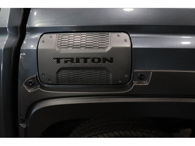 トライトン ＧＳＲ　新車保証継承付　ワンオーナー　ディーゼルターボ　トライトンパッケージ　ベッドライナー　本革　メモリーナビ　フルセグ　全周囲カメラ　リアデフロック　社外ドラレコ　ステアヒーター　シートヒーター　１８ＡＷ（14枚目）