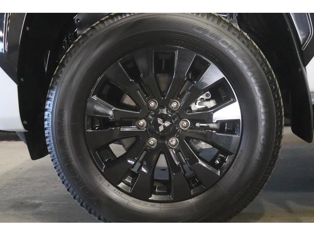 トライトン ＧＳＲ　新車保証継承付　ワンオーナー　禁煙車　ディーゼルターボ　ベッドライナー　本革　メモリーナビ　フルセグ　全周囲カメラ　リアデフロック　ステアヒーター　シートヒーター　パワーシート　１８ＡＷ（46枚目）