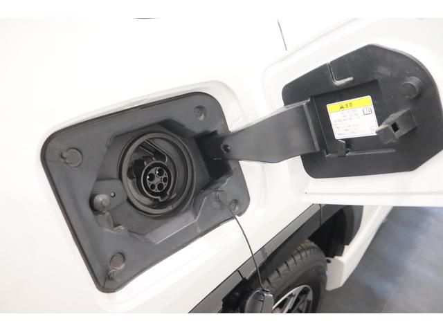 ＲＡＶ４ ＰＨＶ Ｚ　新車保証継承付　モデリスタ　デジタルインナーミラー　全周囲カメラ　置くだけ充電　ＥＴＣ　ドラレコ　レーダークルコン　クリアランスソナー　レーンアシスト　衝突被害軽減　踏み間違い防止　ＢＳＭ　１９ＡＷ（31枚目）