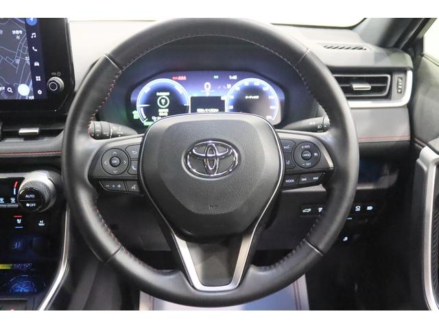 ＲＡＶ４ ＰＨＶ Ｚ　新車保証継承付　モデリスタ　デジタルインナーミラー　全周囲カメラ　置くだけ充電　ＥＴＣ　ドラレコ　レーダークルコン　クリアランスソナー　レーンアシスト　衝突被害軽減　踏み間違い防止　ＢＳＭ　１９ＡＷ（35枚目）