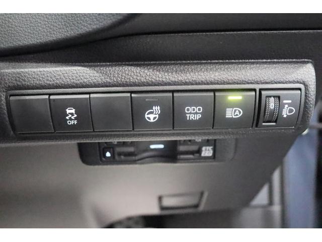 カローラツーリング ハイブリッド　ダブルバイビー　新車保証継承付　ワンオーナー　禁煙車　後期　モデリスタエアロ　プロアクティブドライビングアシスト　ＢＳＭ　メモリーナビ　フルセグ　バックカメラ　社外革調シートカバー　シートヒーター　ＬＥＤ　１７ＡＷ（23枚目）