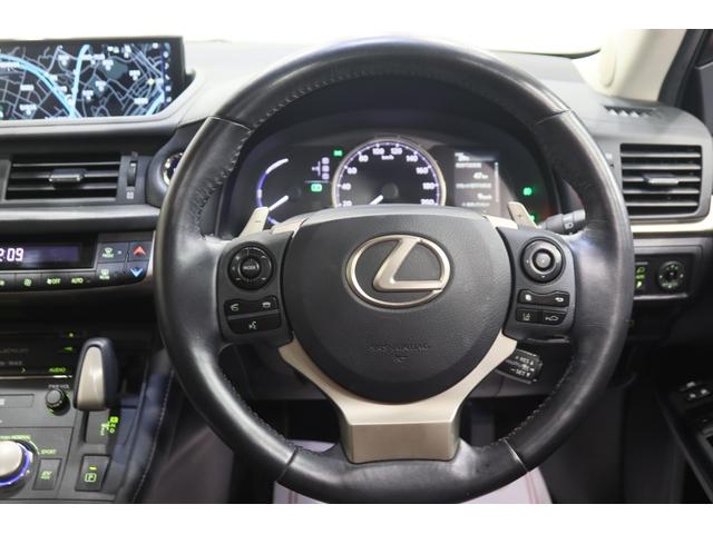 ＣＴ ＣＴ２００ｈ　バージョンＣ　全国３年保証付　ワンオーナー　禁煙車　サンルーフ　ＳＤナビ　フルセグ　バックカメラ　レーダークルコン　クリアランスソナー　レーンアシスト　衝突被害軽減　ＥＴＣ　ハーフレザー　シートヒーター　１７ＡＷ（25枚目）
