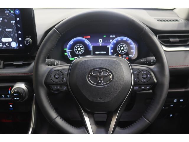 ＲＡＶ４ ハイブリッドアドベンチャー　オフロードパッケージＩＩ　新車保証継承付　ワンオーナー　４ＷＤ　全周囲カメラ　１０．５ｉｎメモリ―ナビ　フルセグ　レーダークルコン　クリアランスソナー　レーンアシスト　衝突被害軽減　ＢＳＭ　ＥＴＣ　ＬＥＤ　オートハイビーム（29枚目）