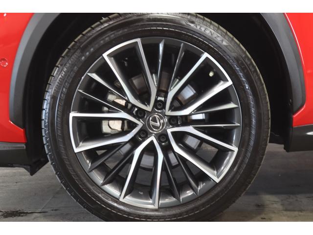 ＮＸ ＮＸ３５０ｈ　バージョンＬ　全国３年保証付　マークレビンソン　パノラマルーフ　３眼ＬＥＤ　デジタルインナーミラー　全周囲カメラ　メモリーナビ　フルセグ　クリアランスソナー　レーンアシスト　パークアシスト　衝突被害軽減　ＢＳＭ（49枚目）