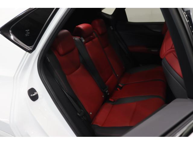 ＲＸ ＲＸ３５０　Ｆスポーツ　新車保証継承付　ワンオーナー　４ＷＤターボ　サンルーフ　デジタルインナーミラー　アドバンストパーク　メモリーナビ　フルセグ　全周囲カメラ　レクサスセーフティ　ＥＴＣ　社外ドラレコ　ハーフレザー（11枚目）