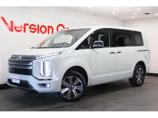 デリカＤ：５ Ｐ　全国３年保証付　ワンオーナー　禁煙車　ディーゼルターボ　後席モニター　メモリーナビ　フルセグ　全周囲カメラ　レーダークルコン　クリアランスソナー　レーンアシスト　衝突被害軽減　踏み間違い防止　ＢＳＭ（7枚目）