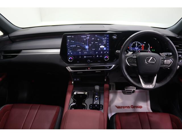 ＲＸ ＲＸ３５０　Ｆスポーツ　新車保証継承付　ワンオーナー　禁煙車　ＲＸ５００ｈ専用スポイラー　パノラマルーフ　オレンジキャリパー　デジタルインナーミラー　４ＷＤターボ　メモリーナビ　フルセグ　全周囲カメラ　ＨＵＤ　２１ＡＷ（9枚目）
