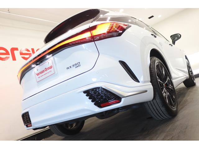 ＲＸ ＲＸ３５０　Ｆスポーツ　新車保証継承付　ワンオーナー　禁煙車　ＲＸ５００ｈ専用スポイラー　パノラマルーフ　オレンジキャリパー　デジタルインナーミラー　４ＷＤターボ　メモリーナビ　フルセグ　全周囲カメラ　ＨＵＤ　２１ＡＷ（15枚目）