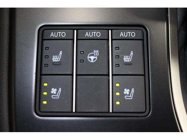 ＵＸ ＵＸ２５０ｈ　Ｆスポーツエモーショナルエクスプローラ　新車保証継承付　本革　サンルーフ　三眼ＬＥＤ　メモリーナビ　フルセグ　全周囲カメラ　ワイヤレス充電　レクサスセーフティ　ＥＴＣ　社外ドライブレコーダー　ベンチレーション　パワーバックドア　１８ＡＷ（26枚目）