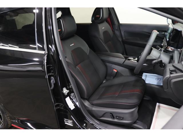 オーラ ニスモ　チューンドｅ－パワー４ＷＤ　新車保証継承付　ワンオーナー　禁煙車　ＢＯＳＥ　インテリジェントルームミラー　メモリ―ナビ　フルセグ　全周囲カメラ　プロパイロット　ステアリングヒーター　ＥＴＣ　ＬＥＤライト　１７ＡＷ（10枚目）