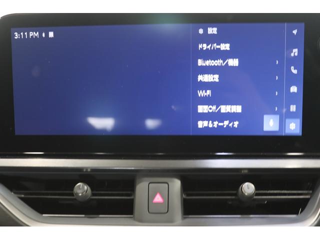 ＵＸ ＵＸ２５０ｈ　Ｆスポーツエモーショナルエクスプローラ　新車保証継承付　サンルーフ　三眼ＬＥＤ　オレンジキャリパー　メモリーナビ　フルセグ　全周囲Ｃ　レクサスセーフティ　ＥＴＣ　社外ドライブレコーダー　ベンチレーション　パワーバックドア　１８ＡＷ（19枚目）