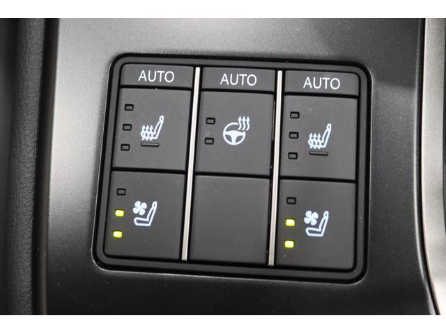 ＵＸ ＵＸ２５０ｈ　Ｆスポーツエモーショナルエクスプローラ　新車保証継承付　サンルーフ　三眼ＬＥＤ　オレンジキャリパー　メモリーナビ　フルセグ　全周囲Ｃ　レクサスセーフティ　ＥＴＣ　社外ドライブレコーダー　ベンチレーション　パワーバックドア　１８ＡＷ（26枚目）