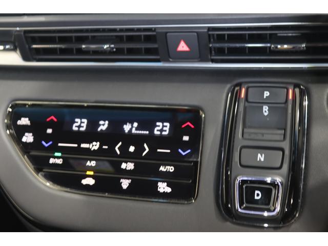 オデッセイハイブリッド ｅ：ＨＥＶアブソルート・ＥＸブラックエディション　新車保証継承付　ホンダコネクト１１．４ｉｎナビ　１５．６ｉｎ後席モニター　デジタルルームミラー　本革　フルセグ　全周囲カメラ　　両側電動スライドドア　サイドステップガーニッシュ　前後ドラレコ（37枚目）