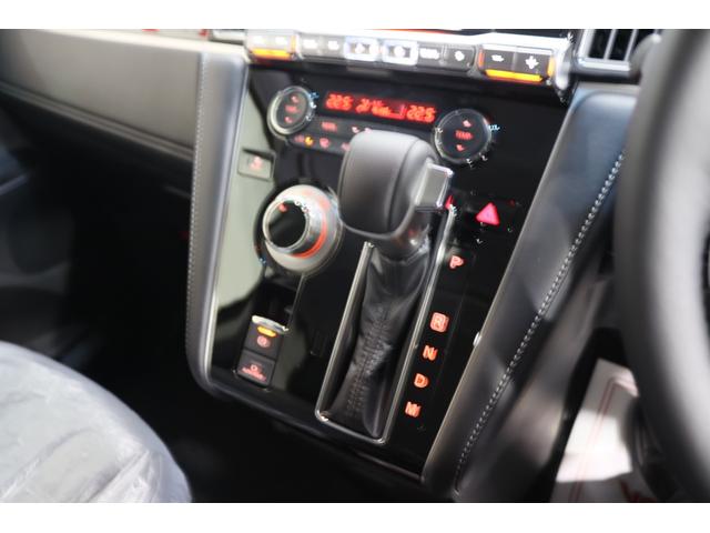 デリカＤ：５ シャモニー　新車保証継承付　ディーゼルターボ　社外アルパインＢｉｇＸ型ナビ　フルセグ　全周囲カメラ　レーダークルコン　レーンアシスト　衝突被害軽減　ＢＳＭ　ＬＥＤ　オートハイビーム　両側電動スライドドア　１８ＡＷ（13枚目）