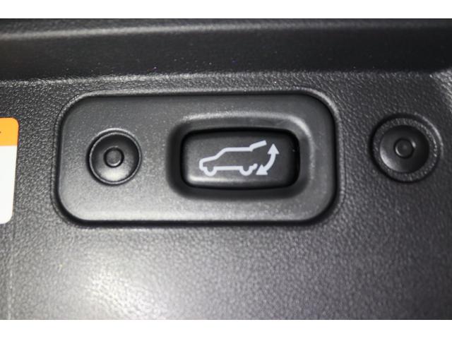 デリカＤ：５ シャモニー　新車保証継承付　ディーゼルターボ　社外アルパインＢｉｇＸ型ナビ　フルセグ　全周囲カメラ　レーダークルコン　レーンアシスト　衝突被害軽減　ＢＳＭ　ＬＥＤ　オートハイビーム　両側電動スライドドア　１８ＡＷ（28枚目）
